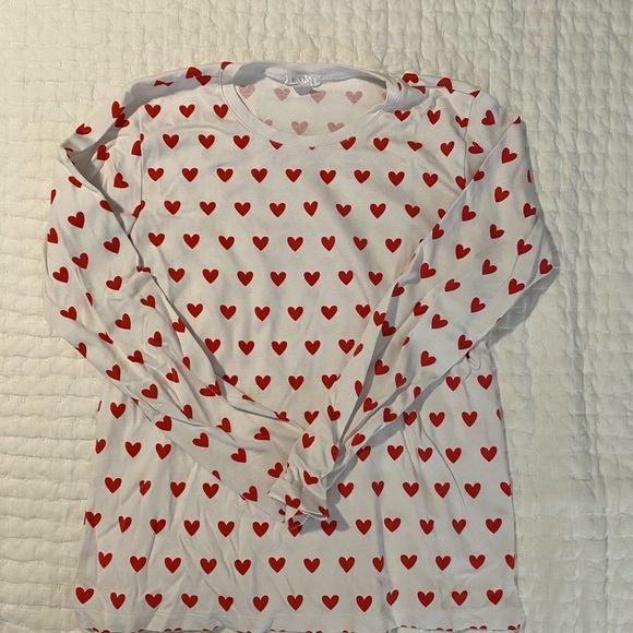 LAKE Heart Print Pajama Top and Shorts - Picture 4 of 7